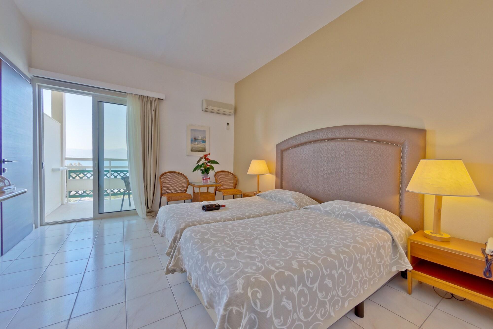 ארטריה Palmariva Beach Hotel מראה חיצוני תמונה